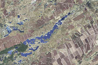 2020-04-19_Landsat-8_15m_оз_Горькое_Каменьs.jpg